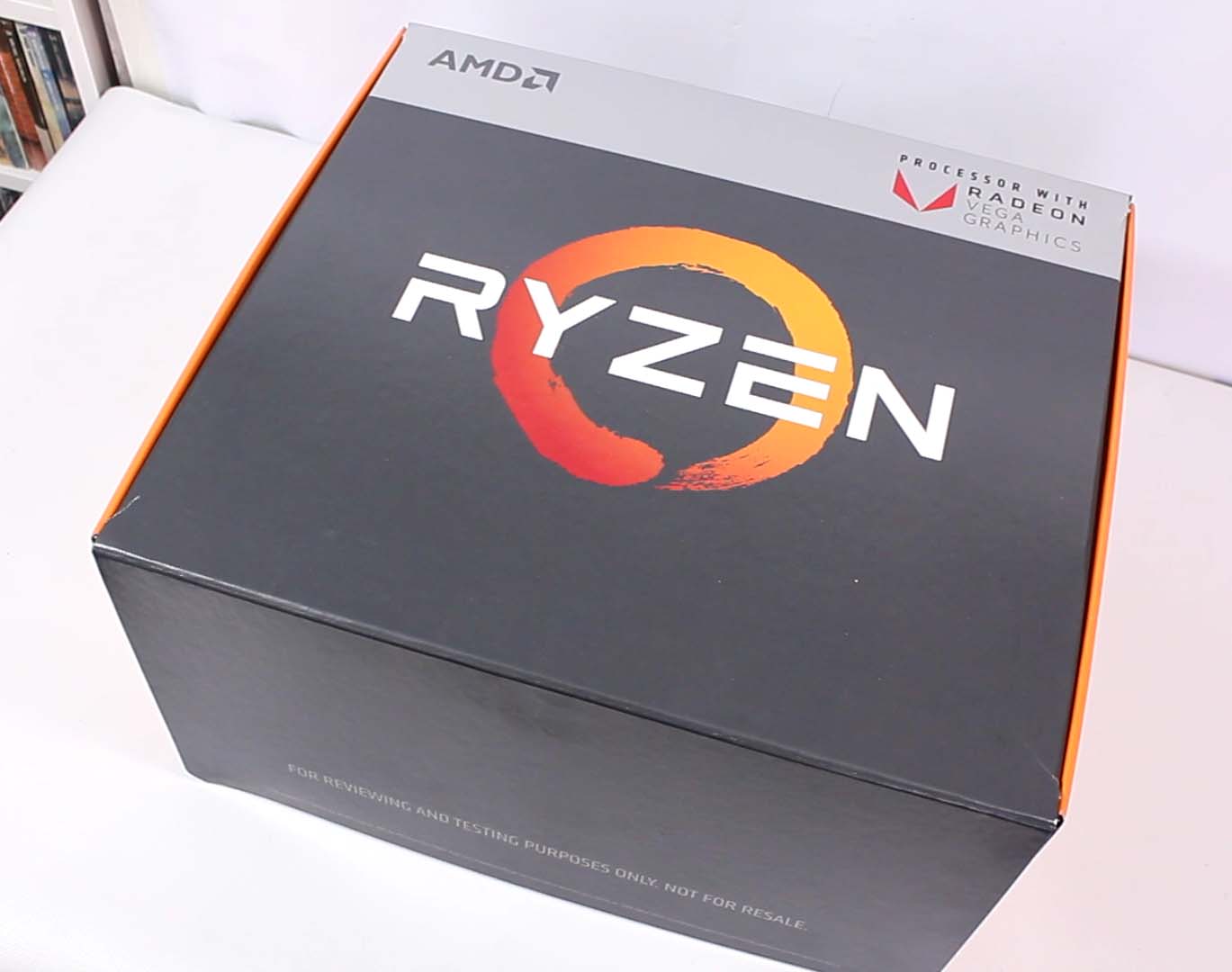 Новите Ryzen процесори с Vega ядра