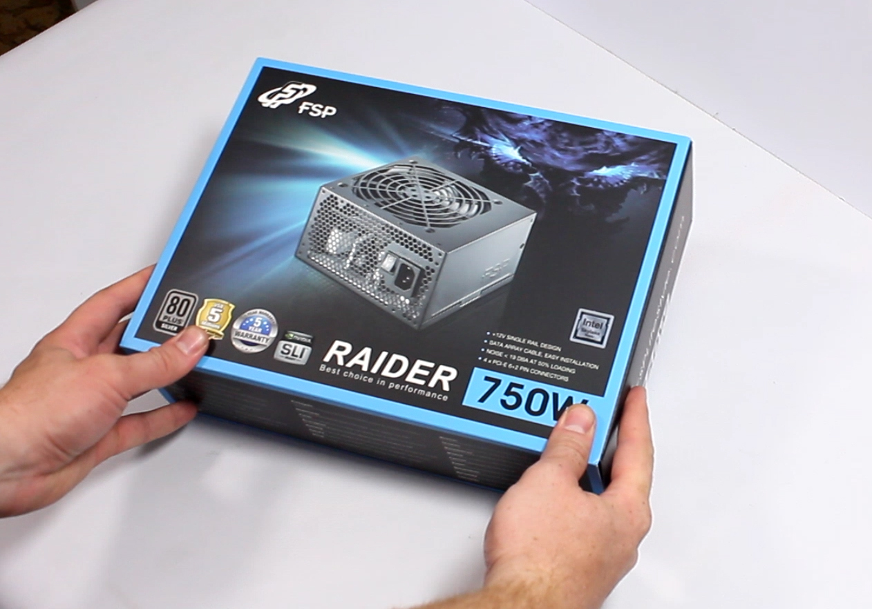 Захранване 750W Fortron Raider