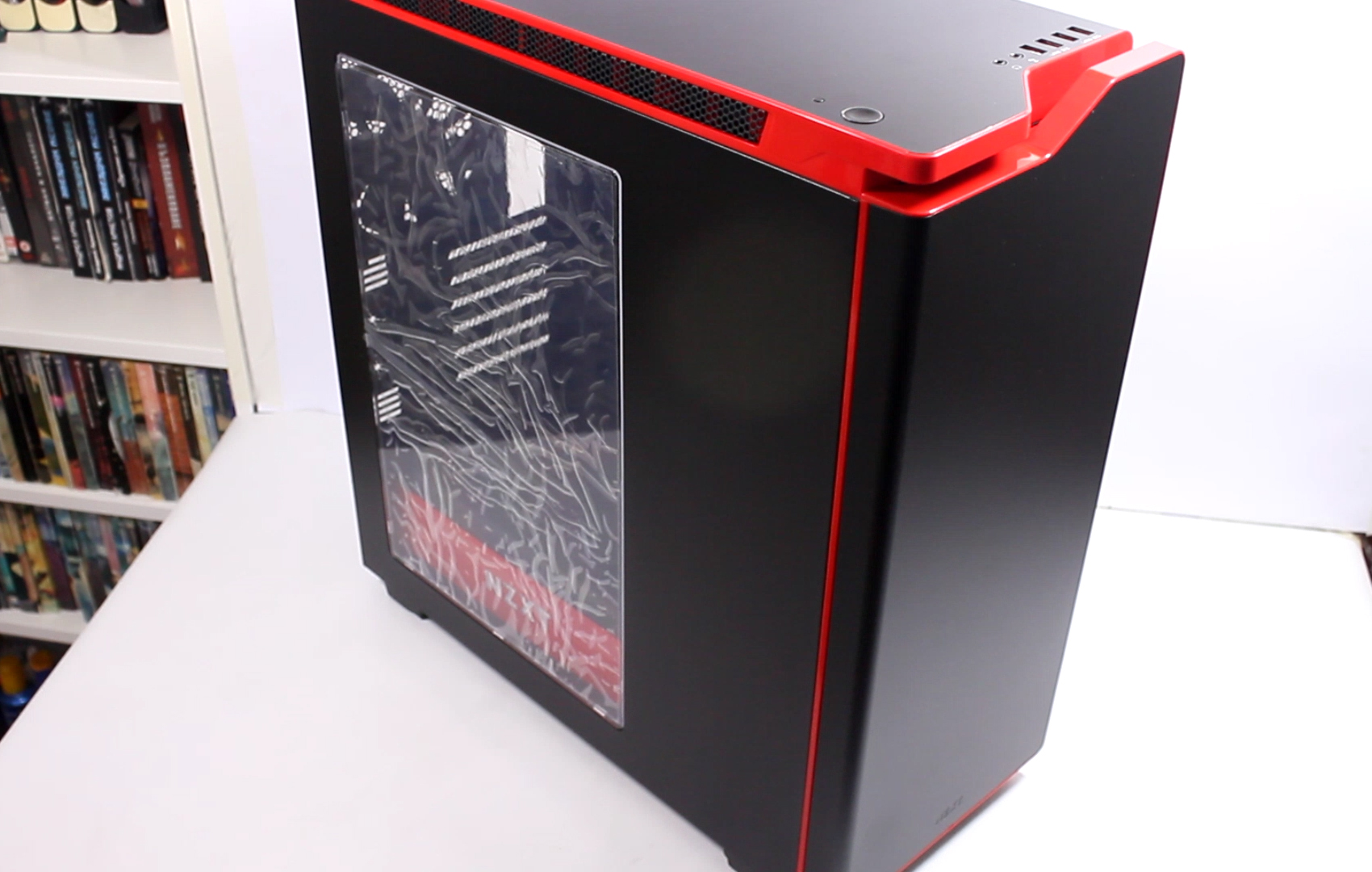 Компютърна кутия NZXT H440 Red